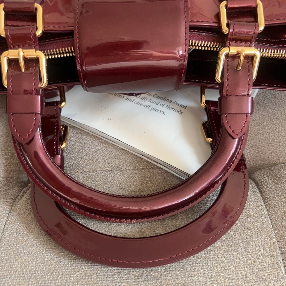 LOUIS VUITTON Amarante
Melrose Avenue Vernis Monogram
Satchel - Picture 2 of 9